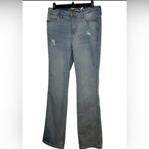 Seven7 light‎ blue denim straight leg jeans, size 4.